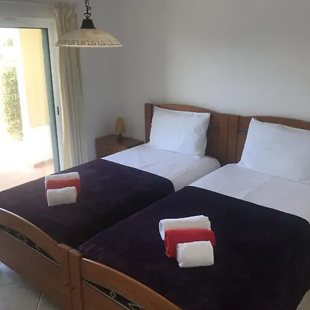 Nyaraló Beautiful 4br Villa, Close To The With Private Pool *